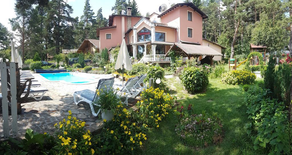 Vila Kalvachevi Cigov Csark Kültér fotó